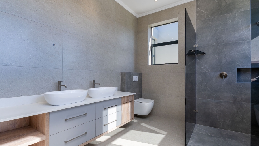 4 Bedroom Property for Sale in Oubaai Western Cape
